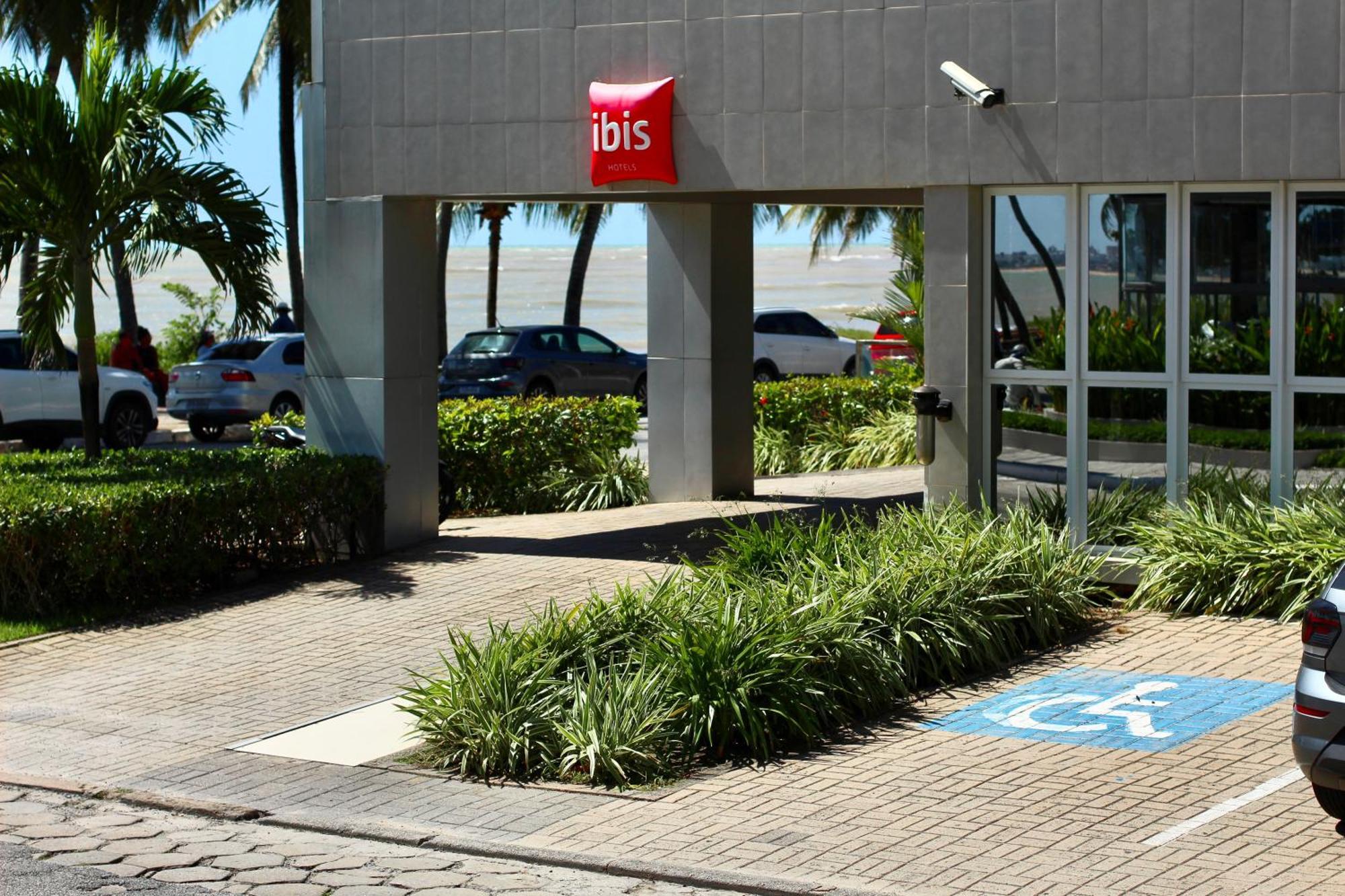 Ibis Joao Pessoa Praia Exteriör bild